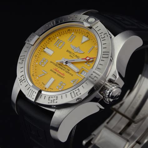 breitling avenger 11 the seawolf jaune|Breitling Avenger 2 seawolf.